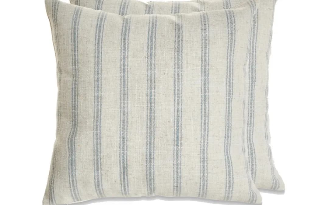 34% OFF THROW PILLOW 