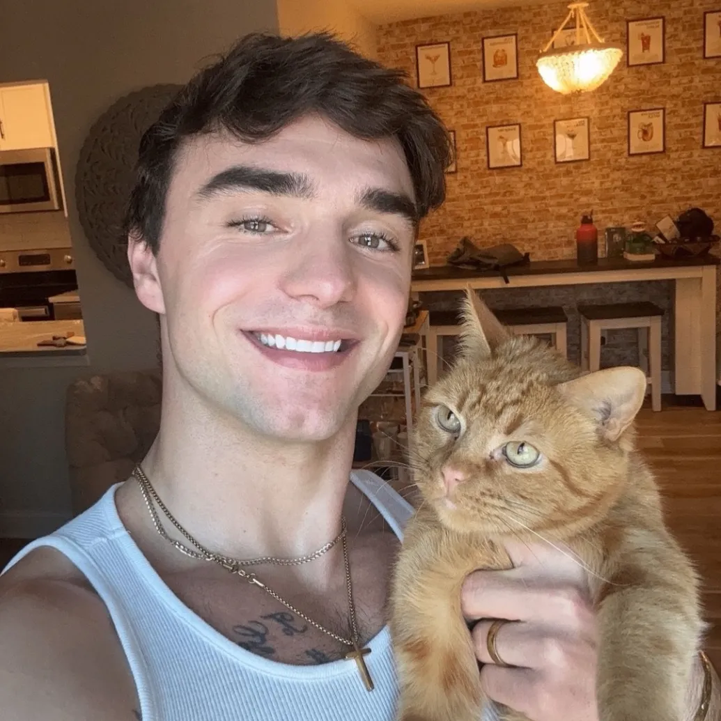 TikTok 🤳