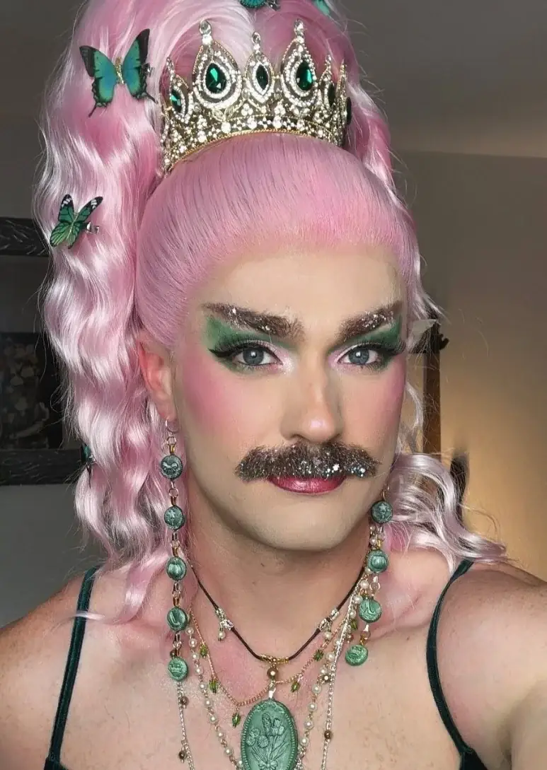 Makeup & Drag Amazon Storefront