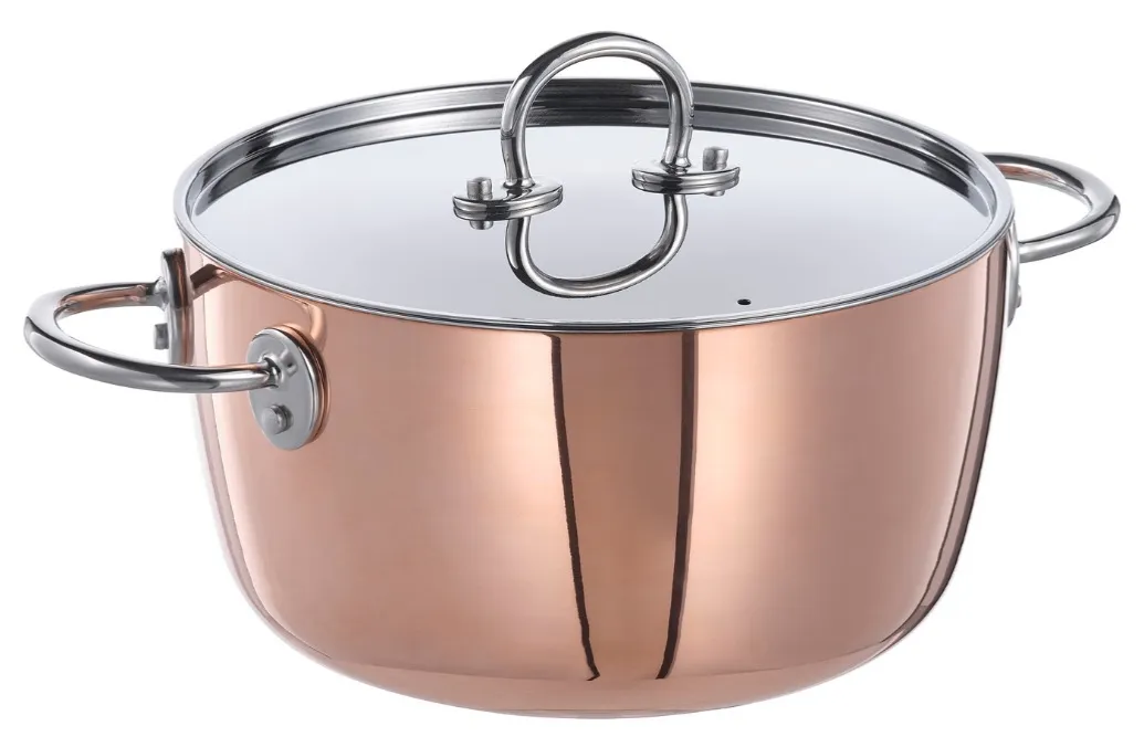 Copper pot with lid