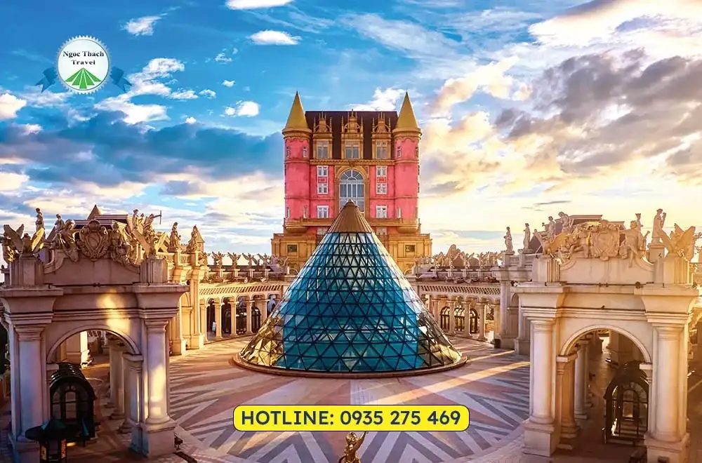 Khám Phá Quảng Trường Nhật Thực Bà Nà Hills Điểm Sống Ảo Siêu Hot