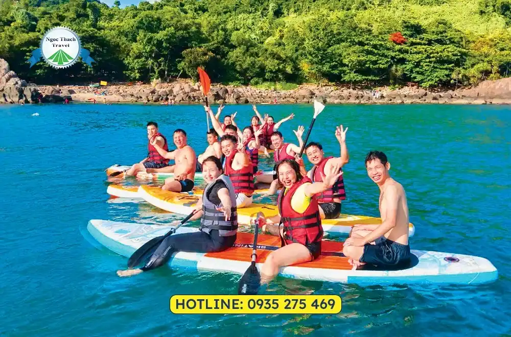 Vé Lặn Ngắm San Hô Sơn Trà ComBo 4 Món 350K | NGỌC THẠCH TRAVEL