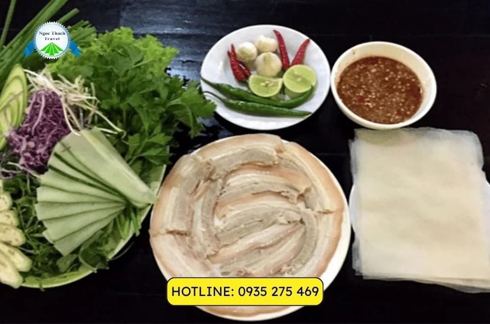 Top 10 Quán Bánh Tráng Cuốn Thịt Heo Đà Nẵng: Món Ngon Nhất Định Phải Thử
