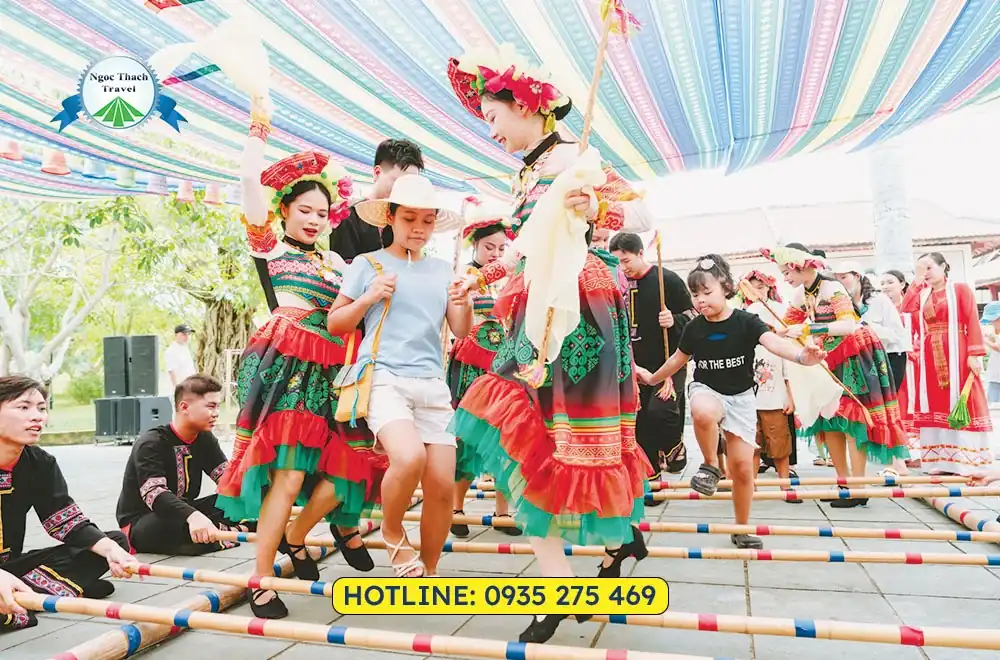 Vé VinWonders Nam Hội An Xuất QR SIÊU RẺ Nhanh Chóng | NGỌC THẠCH TRAVEL