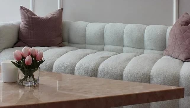Directions | Glam Gallery